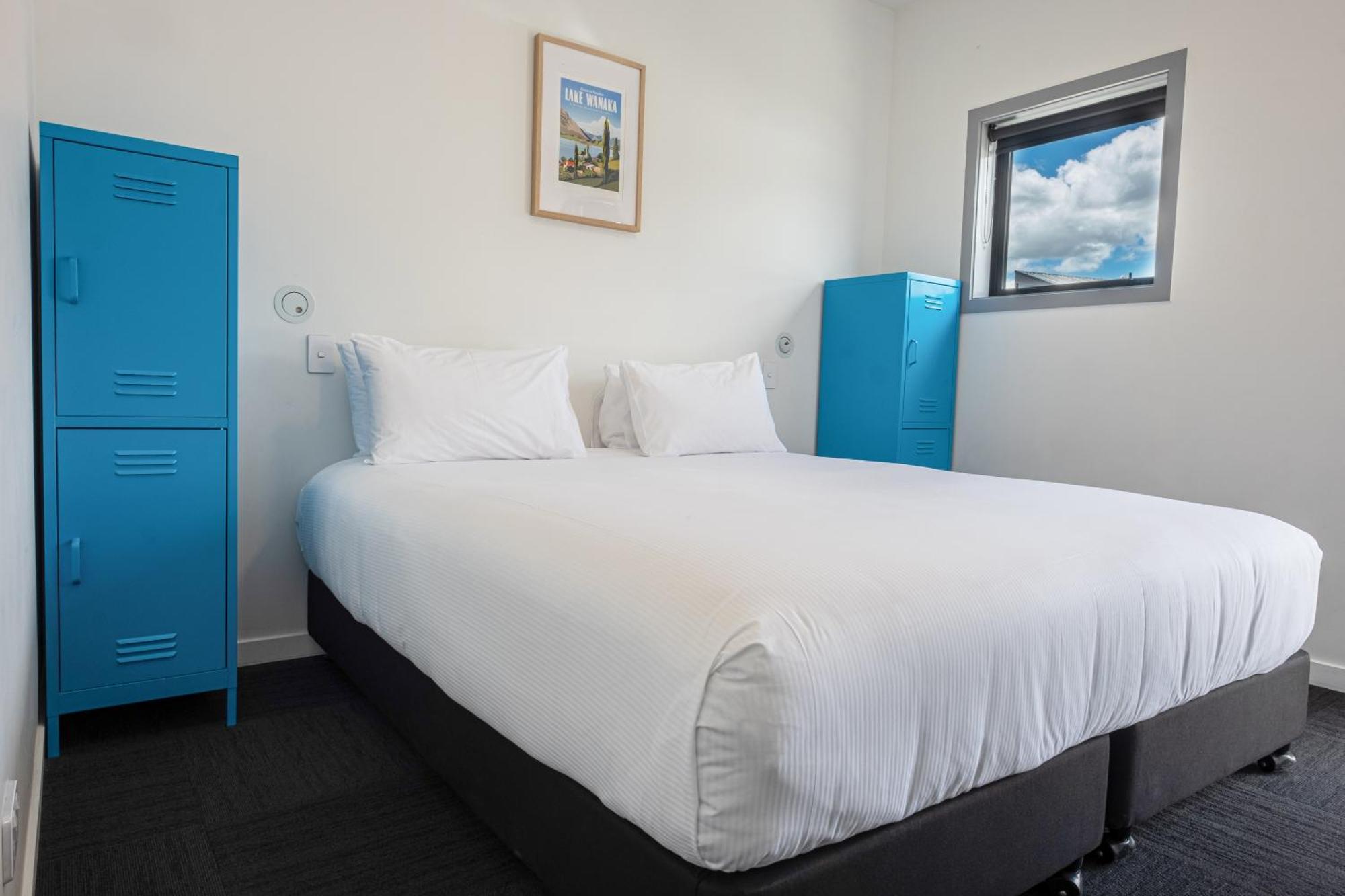 Alpine Junction Townhouse Apartments, Lodge & Hotel Wanaka Exterior photo